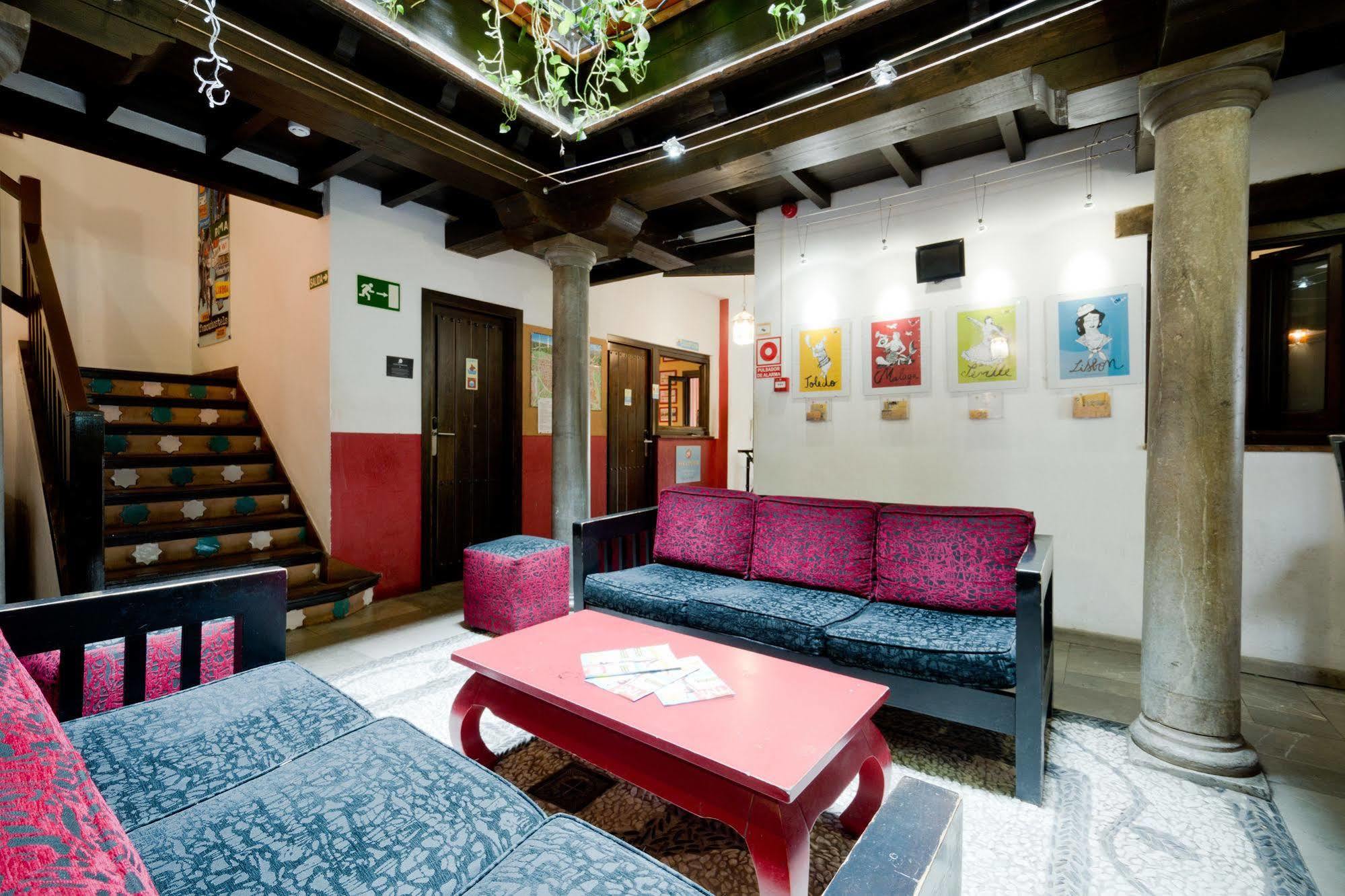 Oasis Backpackers' Hostel Granada