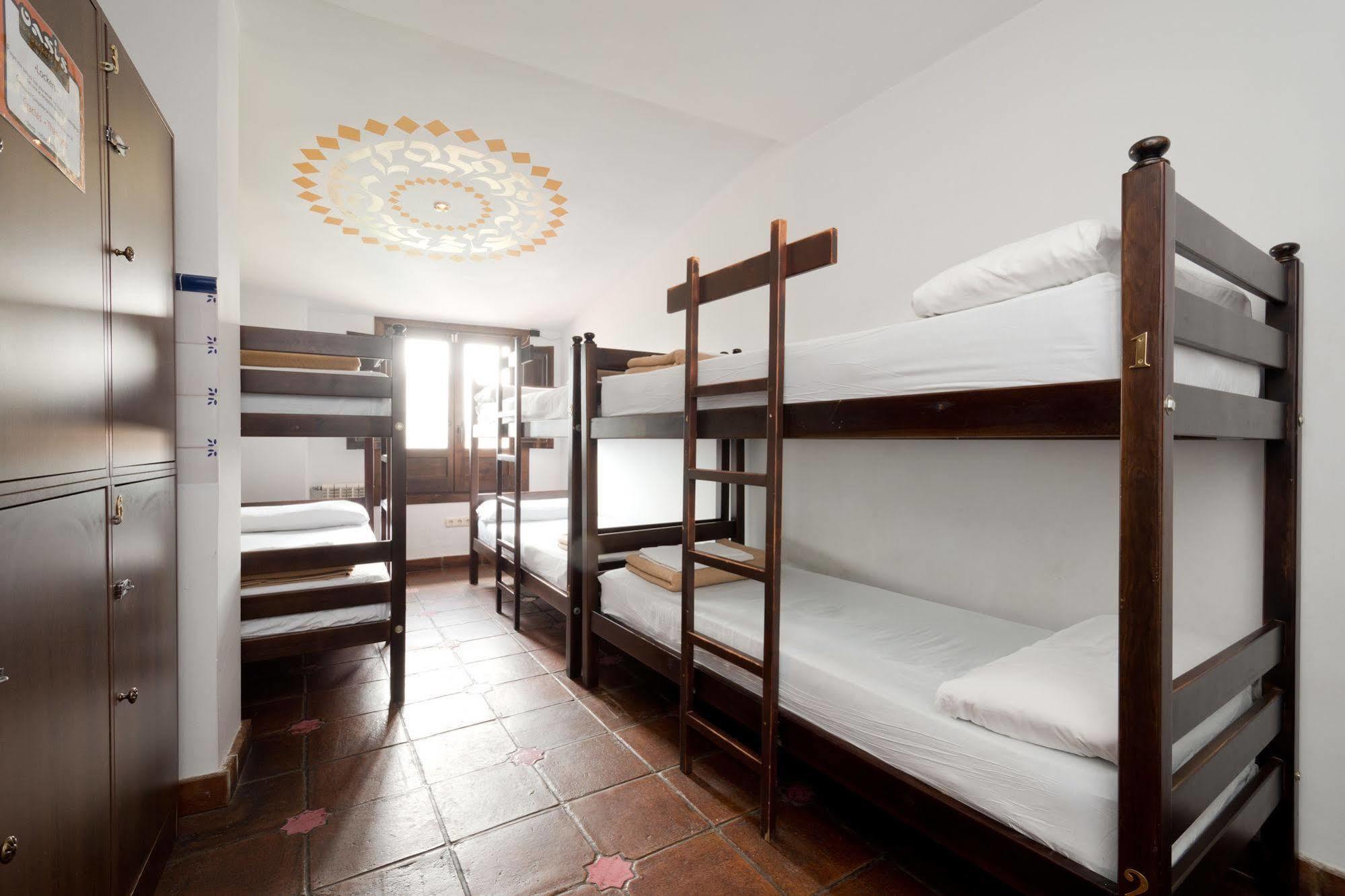 Oasis Backpackers' Hostel Granada