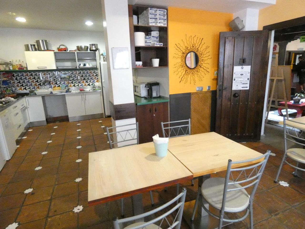 Oasis Backpackers' Hostel